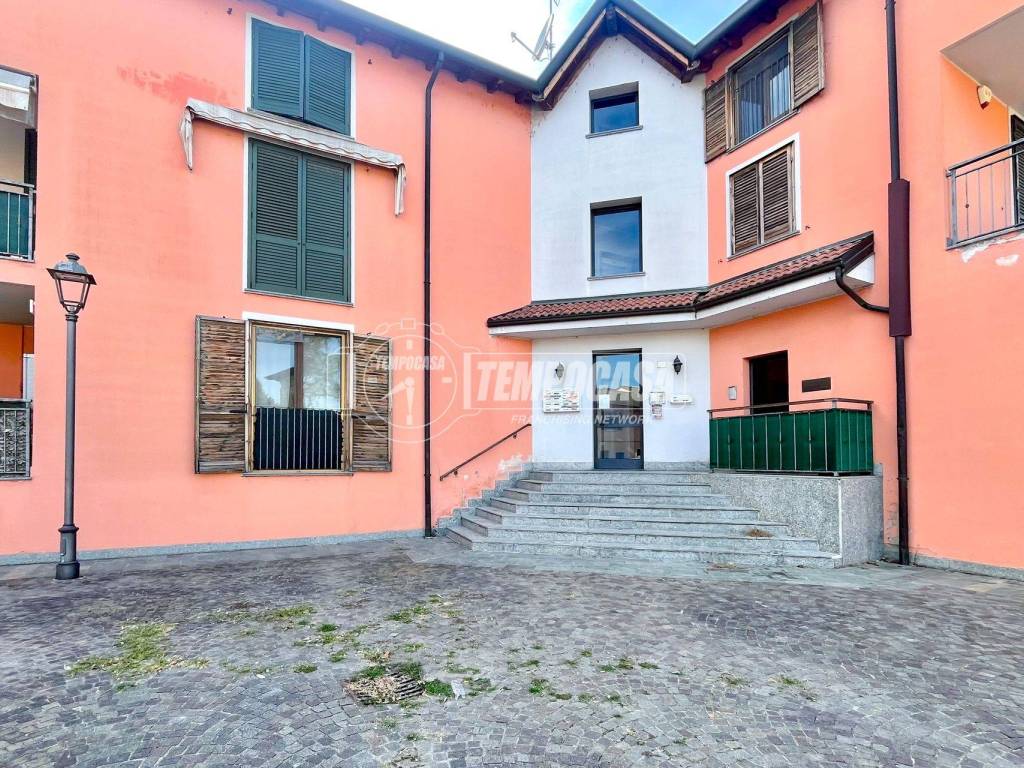 Appartamento a Comazzo in Piazza San Bassiano, Lavagna 2 - Foto 2
