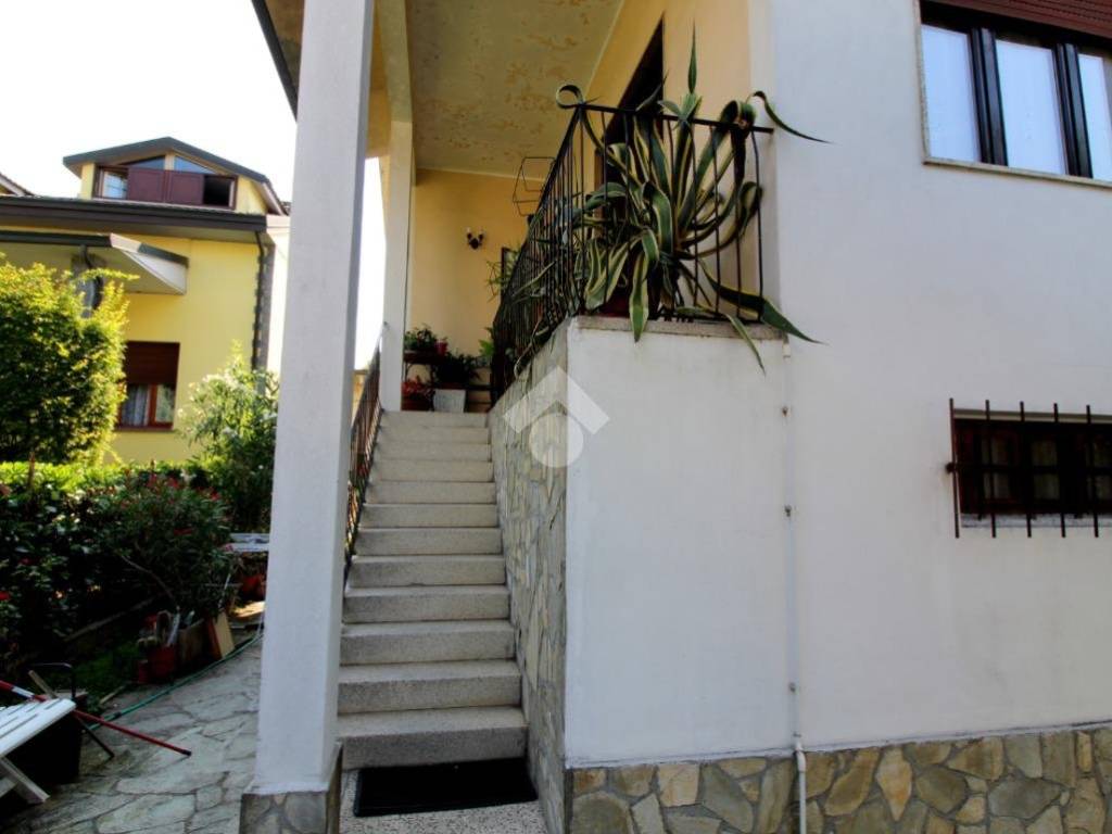 Villa a Lodi in Via S. Barnaba, 1 - Foto 3