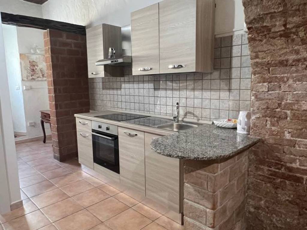 Appartamento a Iglesias in Via Corradino - Foto 4