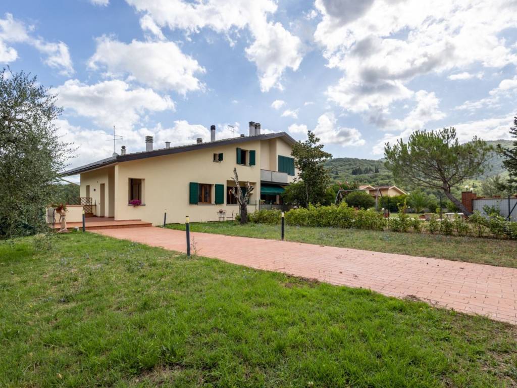 Villetta a schiera a Greve in chianti in Località Sezzate - Foto 2