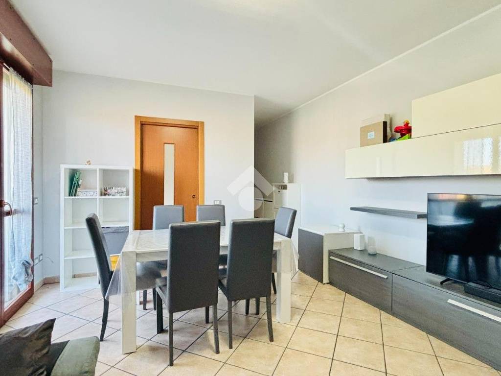 Appartamento a Cassina rizzardi in Via Dante - Foto 2