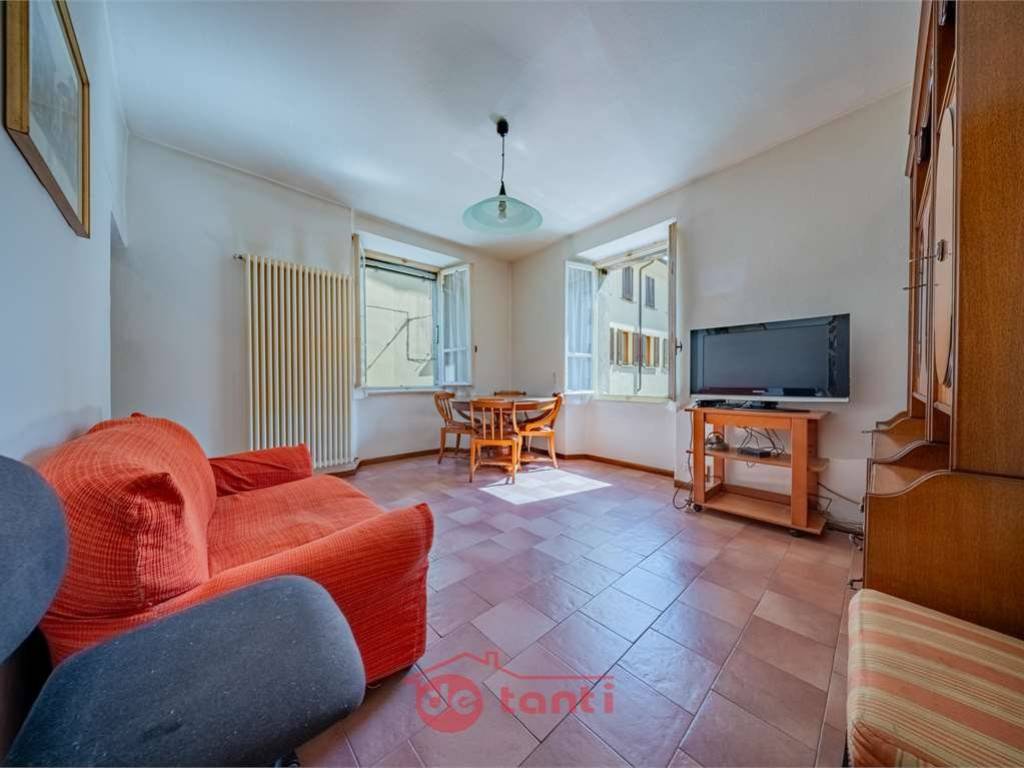 Appartamento a Chiavenna in via candida lena perpenti , 31 - Foto 4