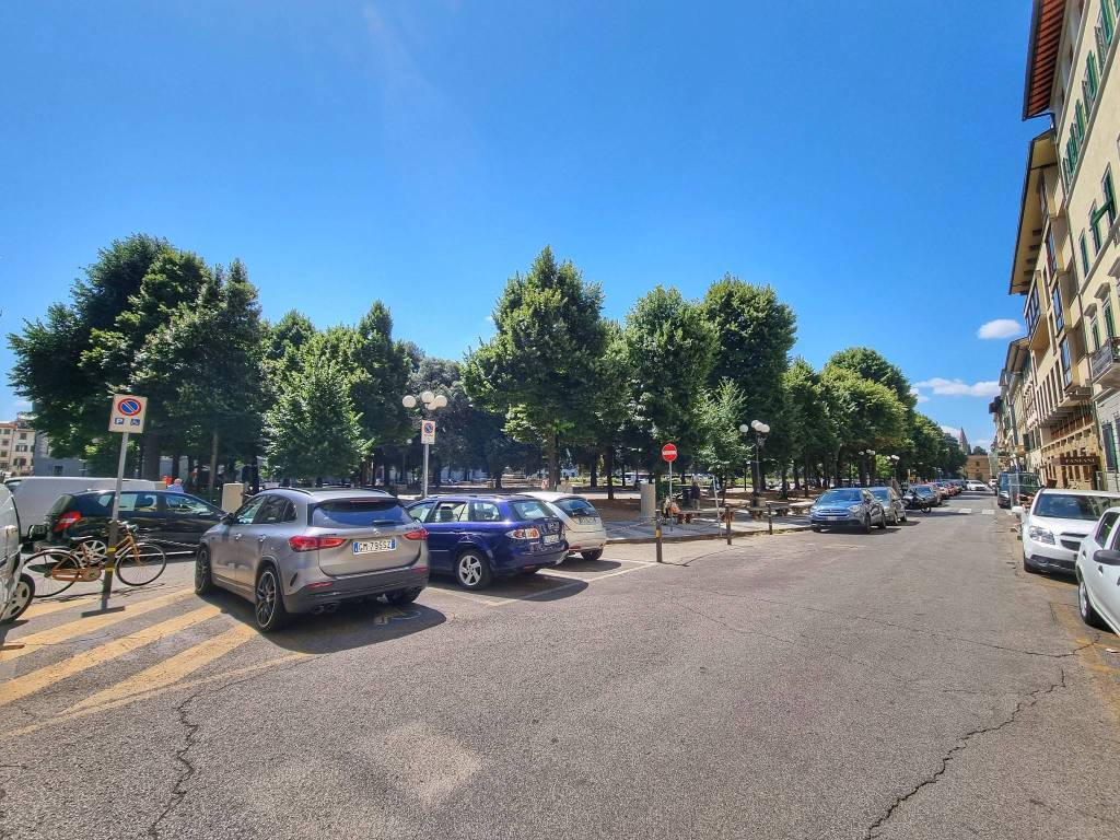 Box / garage a Firenze in Via Santa Caterina d'Alessandria - Foto 4