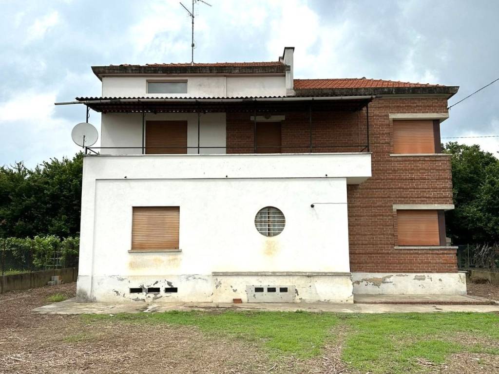 Casa indipendente a Alice castello in Via Giardino - Foto 4