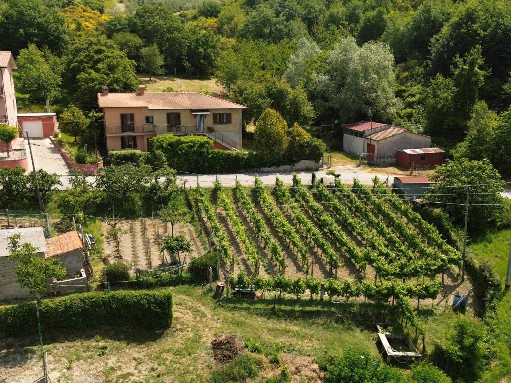 Villa a Gubbio in Torre Calzolari - Foto 2