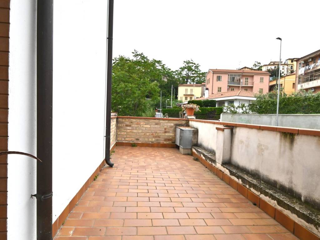 Villa a Roseto degli abruzzi in Via della Specola - Foto 2