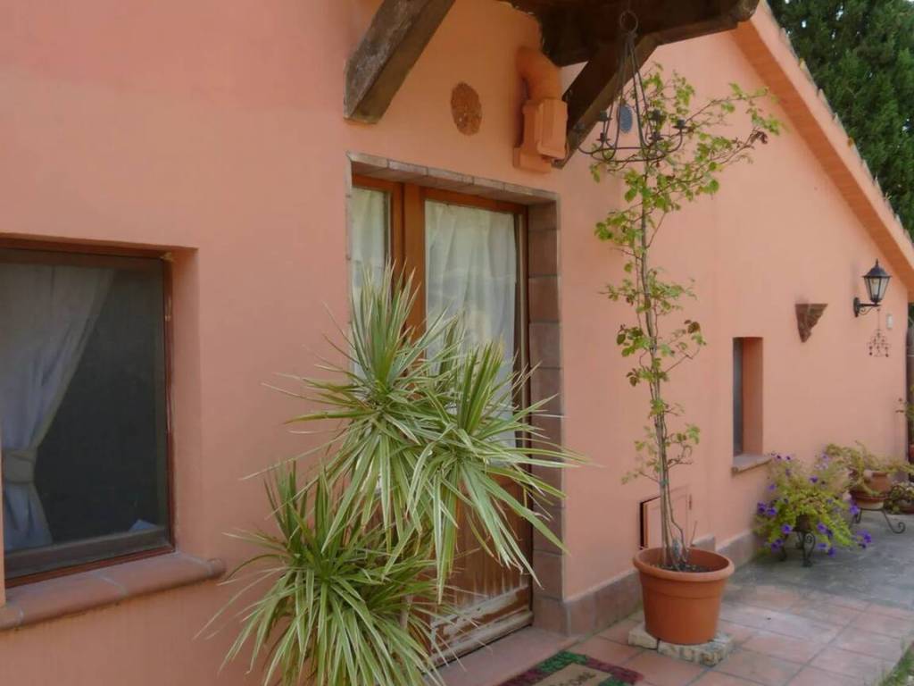 Rustico / casale a Urbino in Via San Lorenzo In Solfinelli S.N.C. - Foto 4