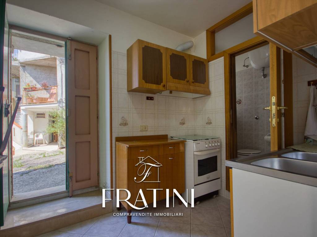 Casa indipendente a Civitella del tronto in Via Case d'Angelo, 25 - Foto 5