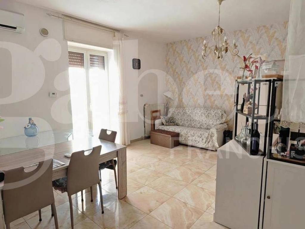 Appartamento a Trani in via Annibale Maria Di Francia - Foto 4