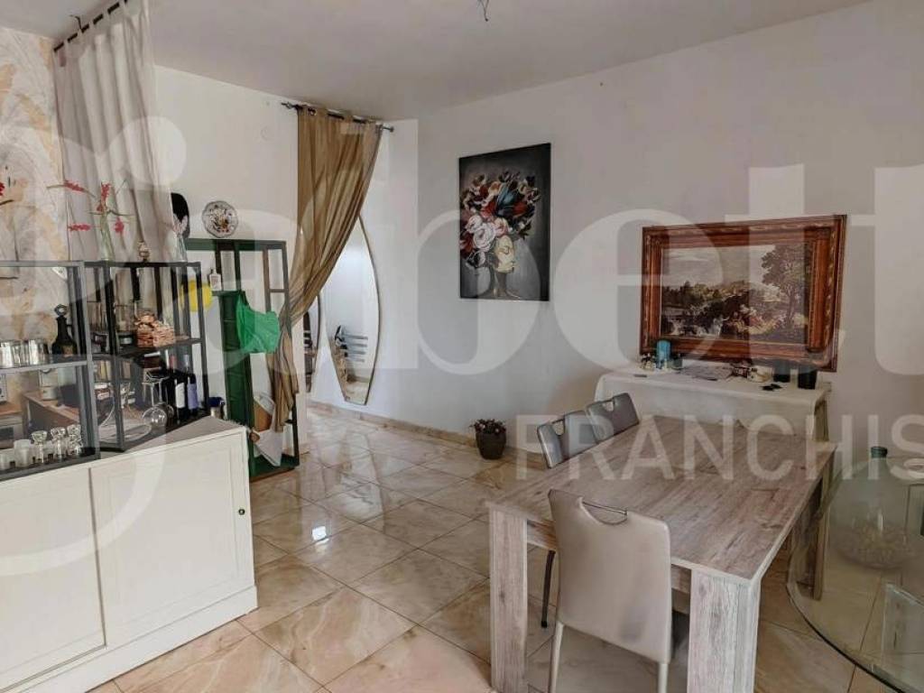 Appartamento a Trani in via Annibale Maria Di Francia - Foto 5