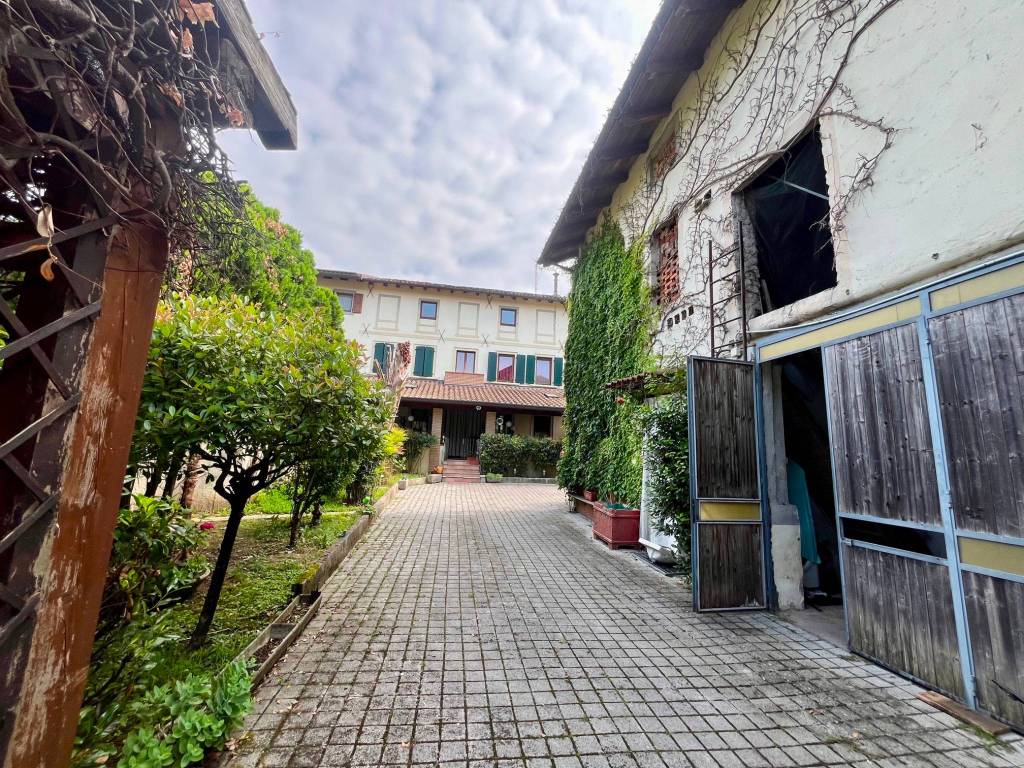 Villa a Cassacco in Via P. Mattioni, 4 - Foto 3
