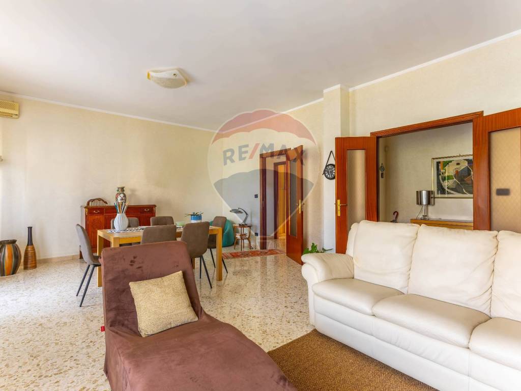 Appartamento a Bari in Via Cavalieri Di Vittorio Veneto, 7 - Foto 4