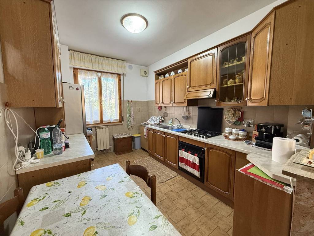 Appartamento a Castiglione del lago in Via Bruno Buozzi, 93 - Foto 3