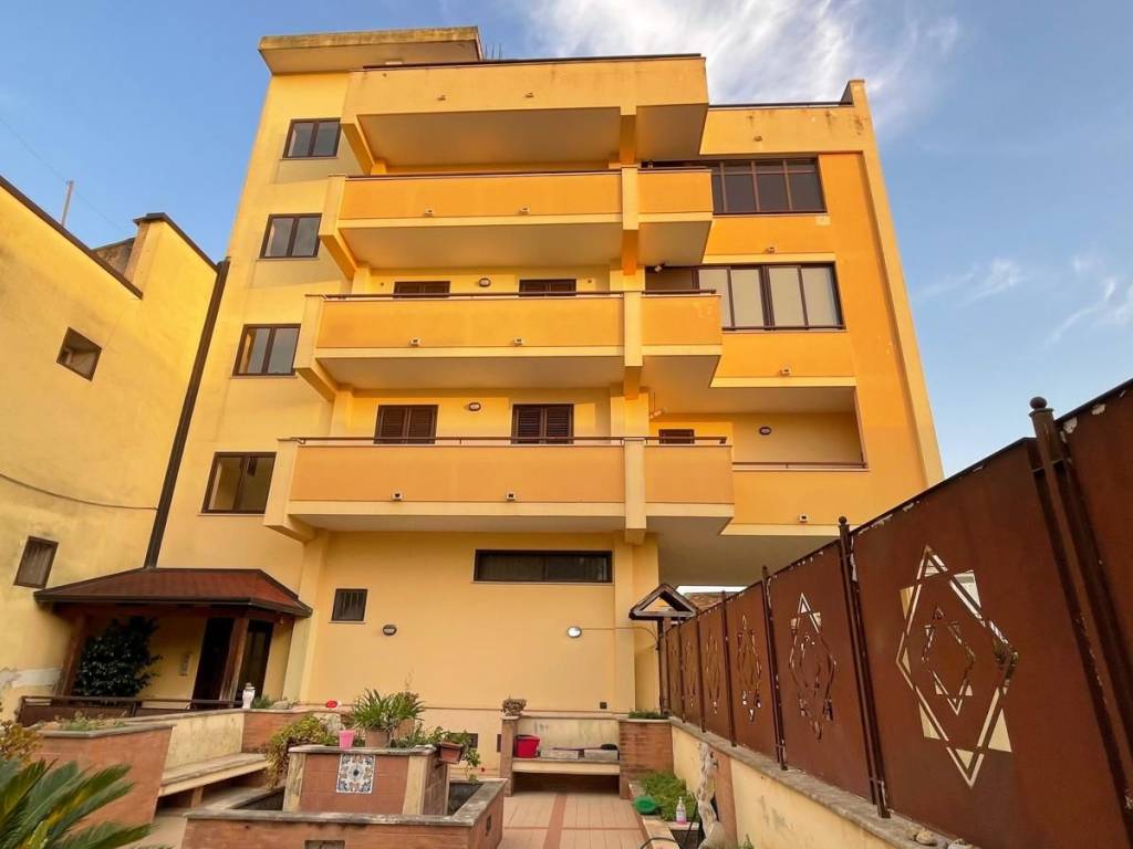 Appartamento a Maddaloni in Via Sant'Eustachio - Foto 3