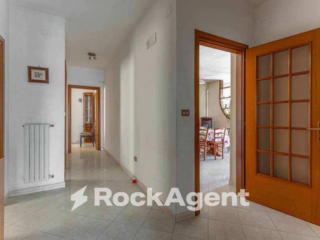 Appartamento a Bitonto in Via delle Mattine, 3 - Foto 5