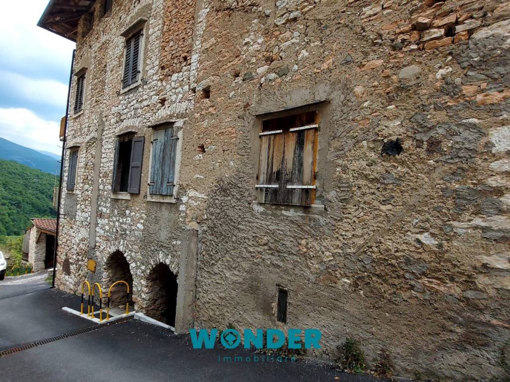 Casa indipendente a Pomarolo in Frazione Savignano, 26 - Foto 2
