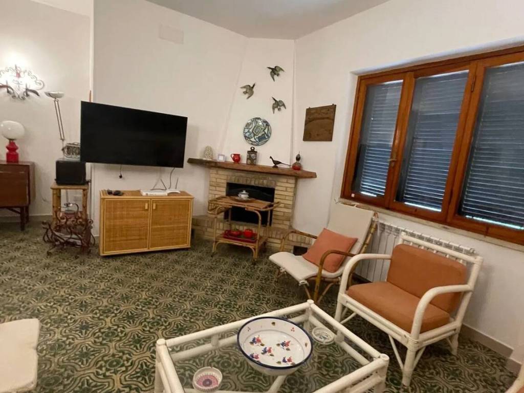 Villa a Sabaudia in Via Angelo Vicario, 13 - Foto 5