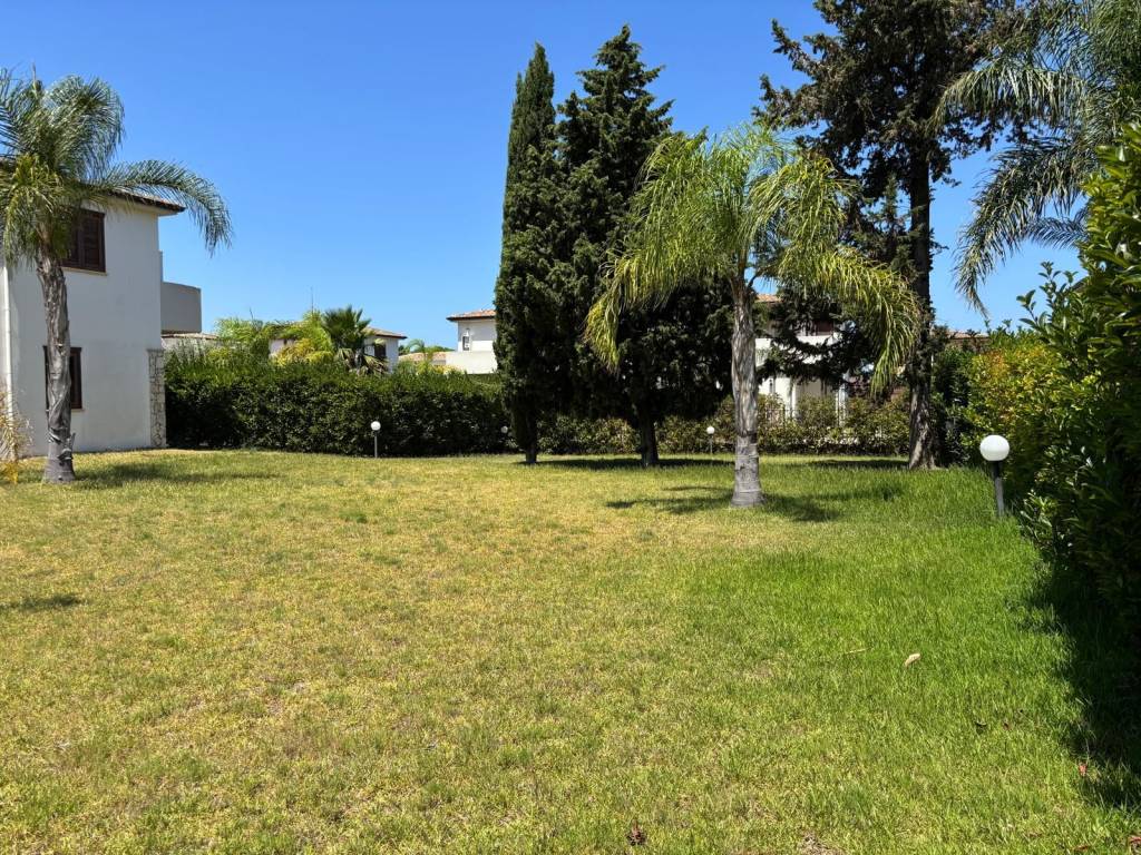 Villa a Campofelice di roccella in Contrada Pistavecchia - Foto 5