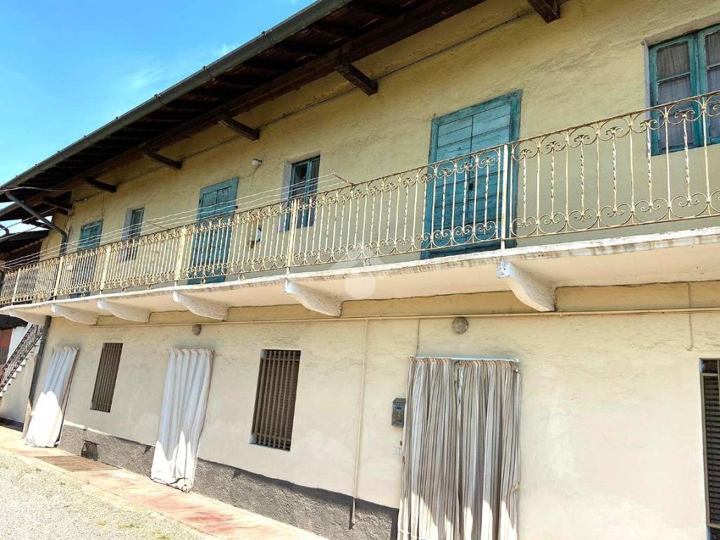 Rustico / casale a Samarate in Via Cascina Costa, 49 - Foto 3