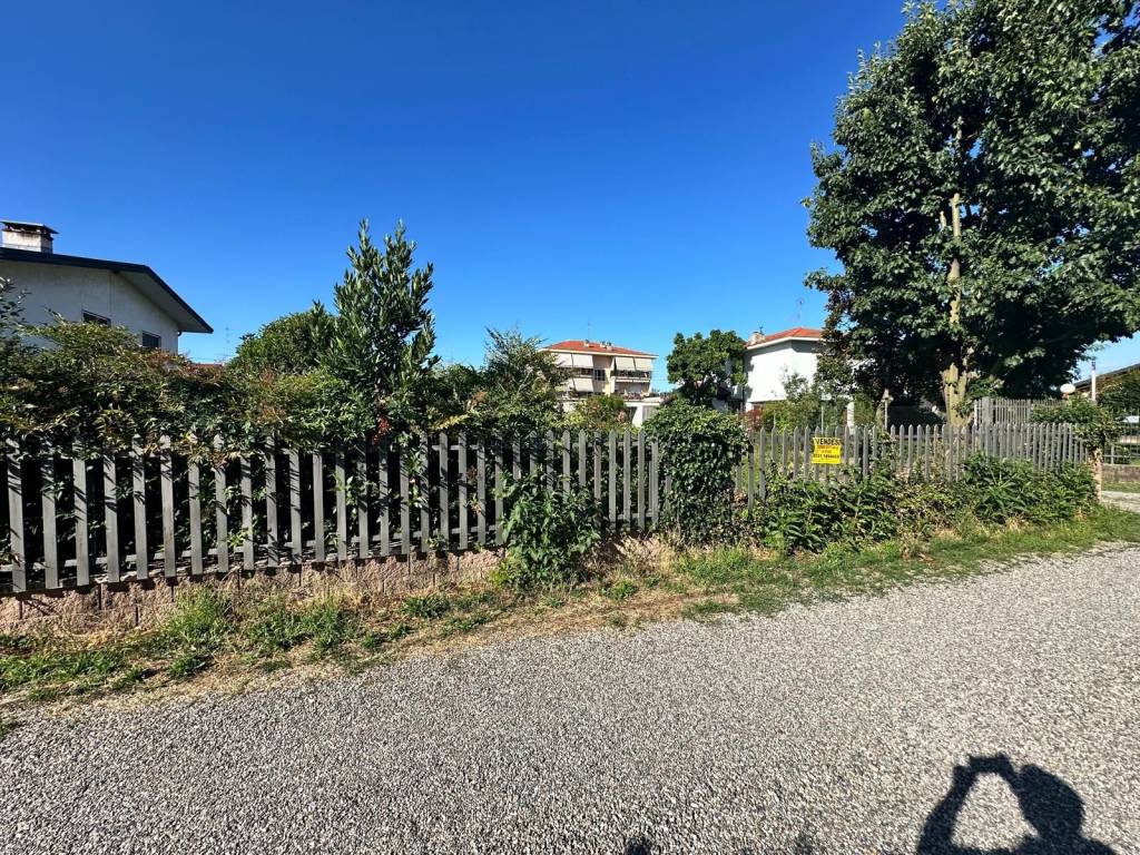 Terreno a Ferno in Via Giuseppe Garibaldi - Foto 4