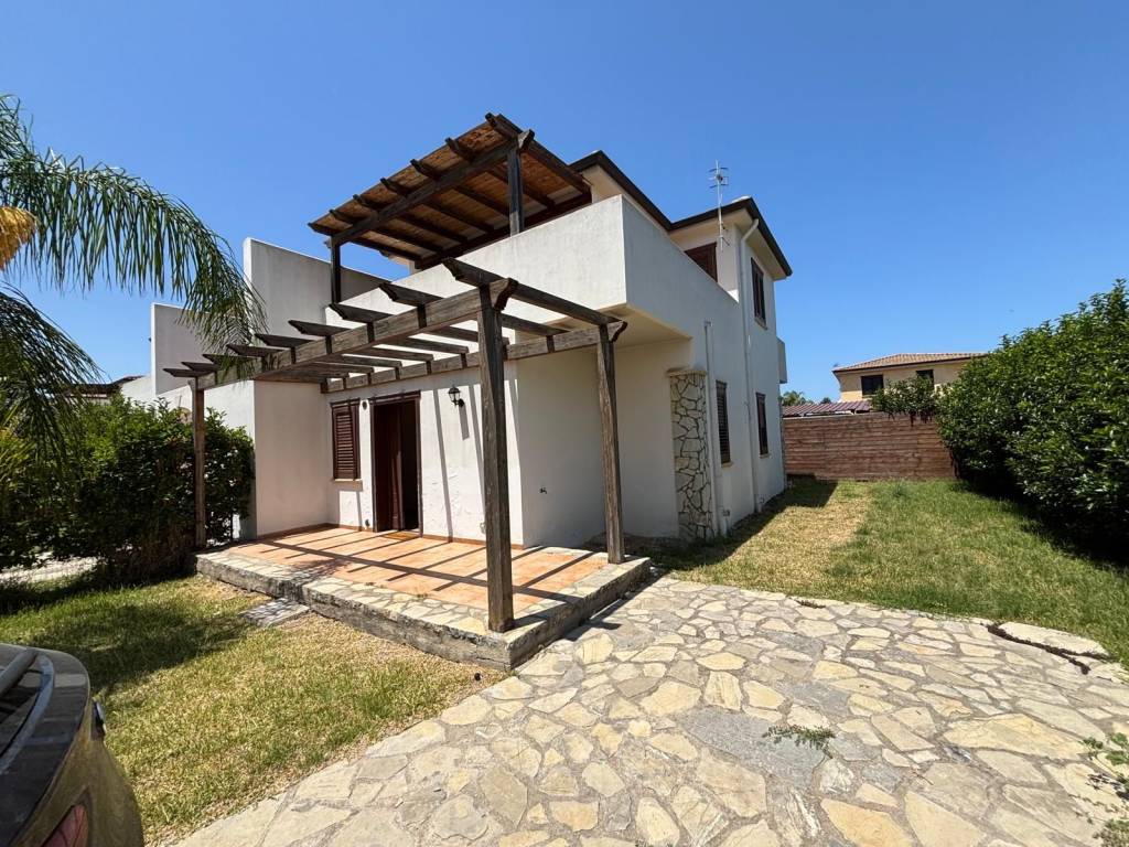 Villa a Campofelice di roccella in Contrada Pistavecchia - Foto 4
