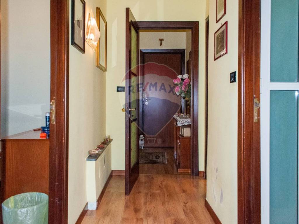 Appartamento a Catania in Via Medaglie D'Oro, 1 - Foto 3