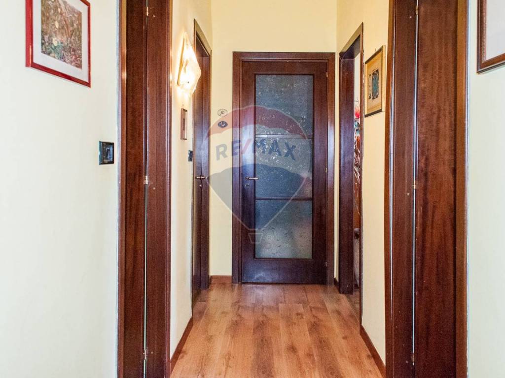 Appartamento a Catania in Via Medaglie D'Oro, 1 - Foto 4
