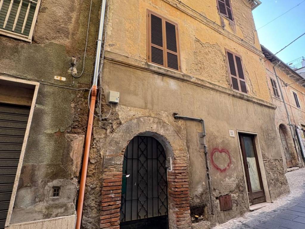 Appartamento a Magliano sabina in Via Camillo Benso di Cavour, 15 - Foto 4