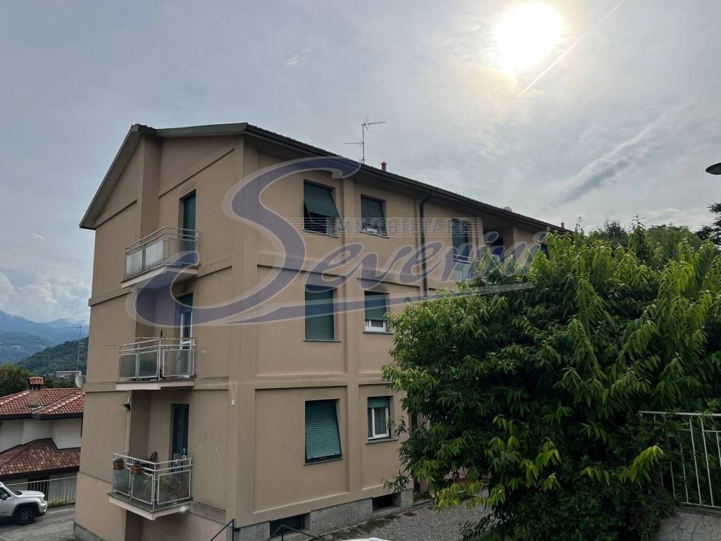 Appartamento a Como in via belvedere, 71 - Foto 2