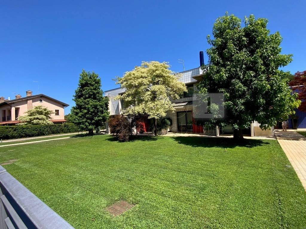 Villa a Selvazzano dentro in Via Deledda, 13 - Foto 4