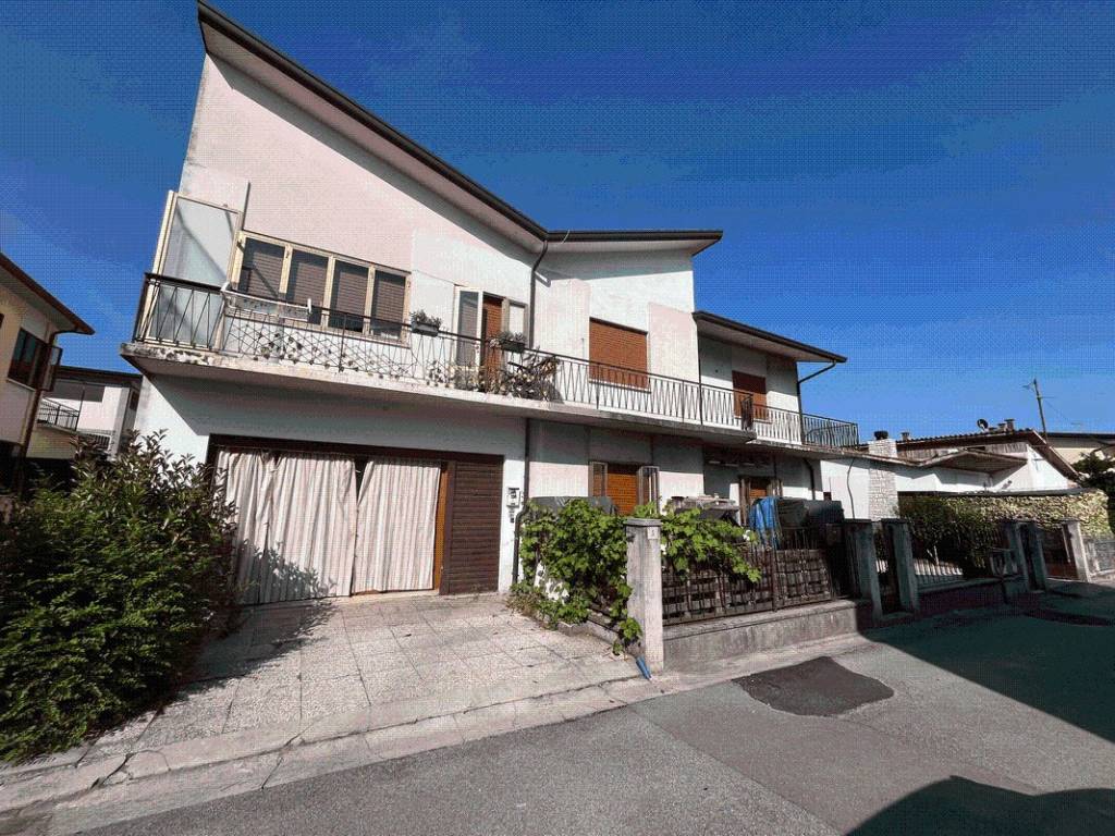 Appartamento a Vittorio veneto in Via Arnaldo Fusinato - Foto 2