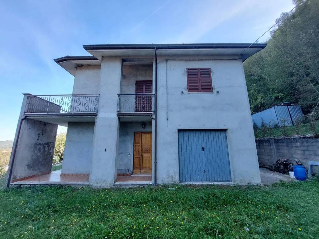 Villa a Mercatello sul metauro in Via Don Luigi Sturzo S.N.C. - Foto 4