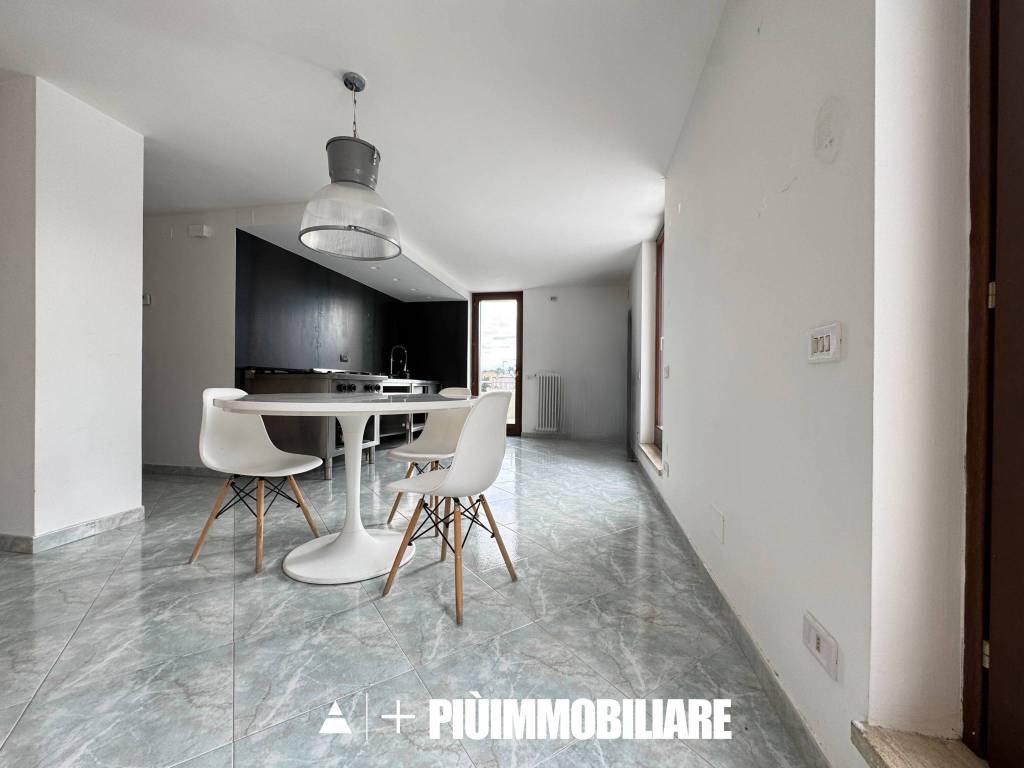 Attico / mansarda a Matera in Via Andrea Serrao - Foto 2