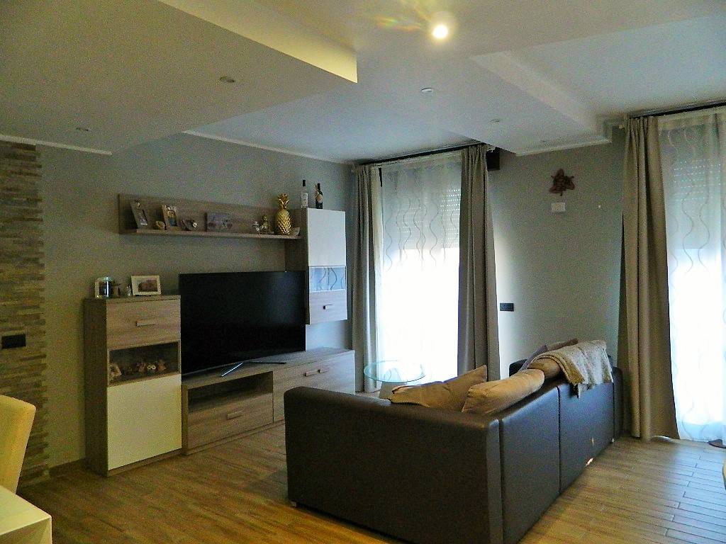 Appartamento a Laino in Via Ferrabosco - Foto 5