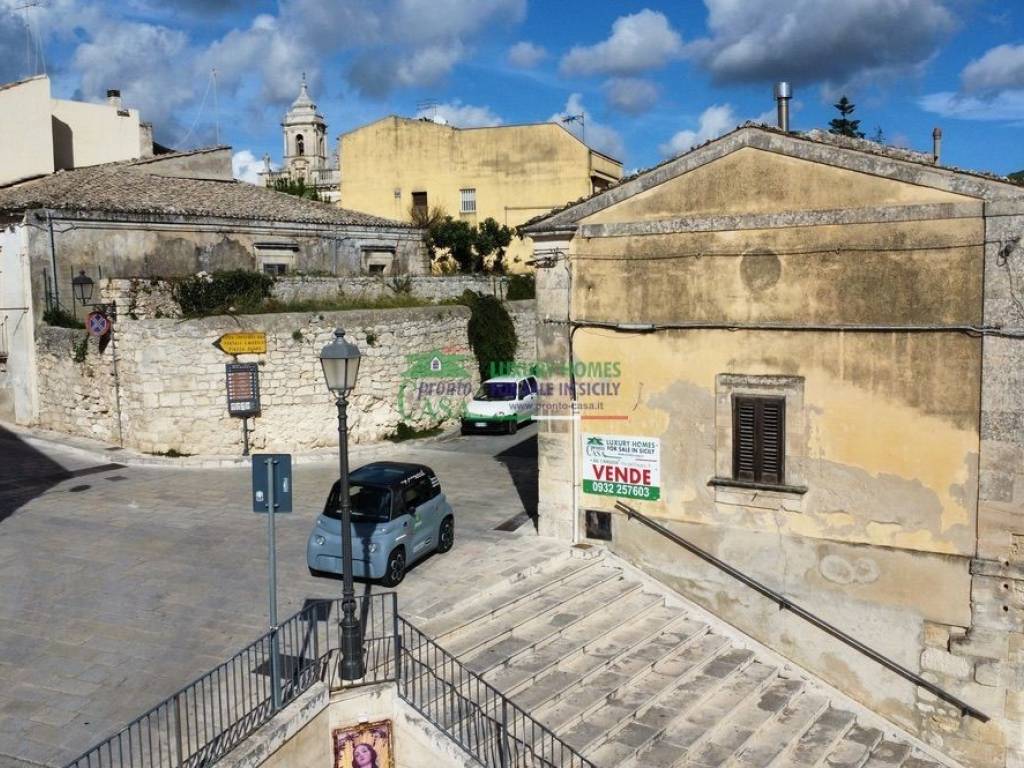 Casa indipendente a Ragusa in Via del Portale - Foto 3