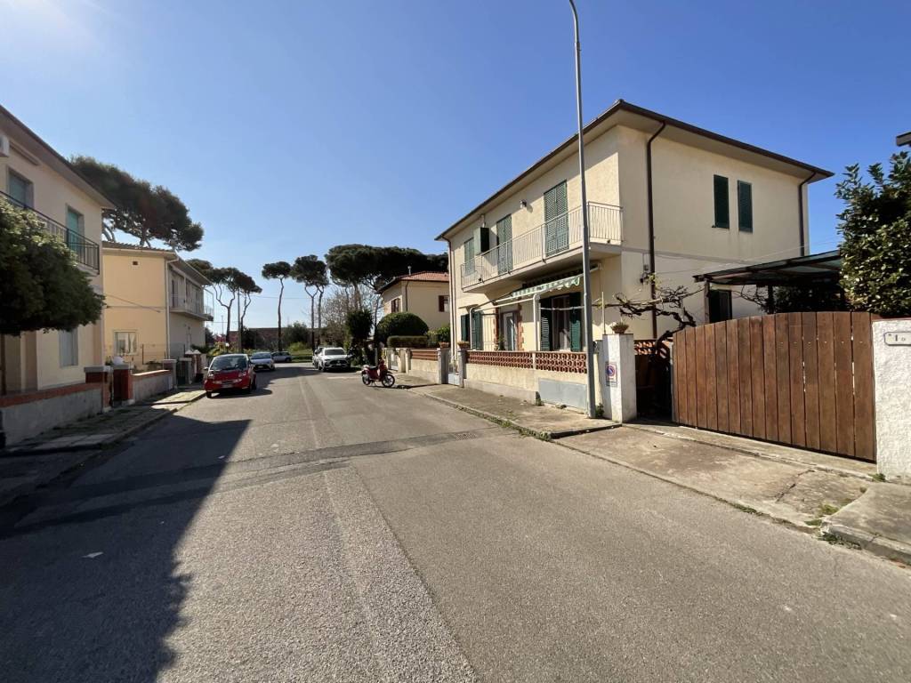 Appartamento a Rosignano marittimo in Via Pola - Foto 5