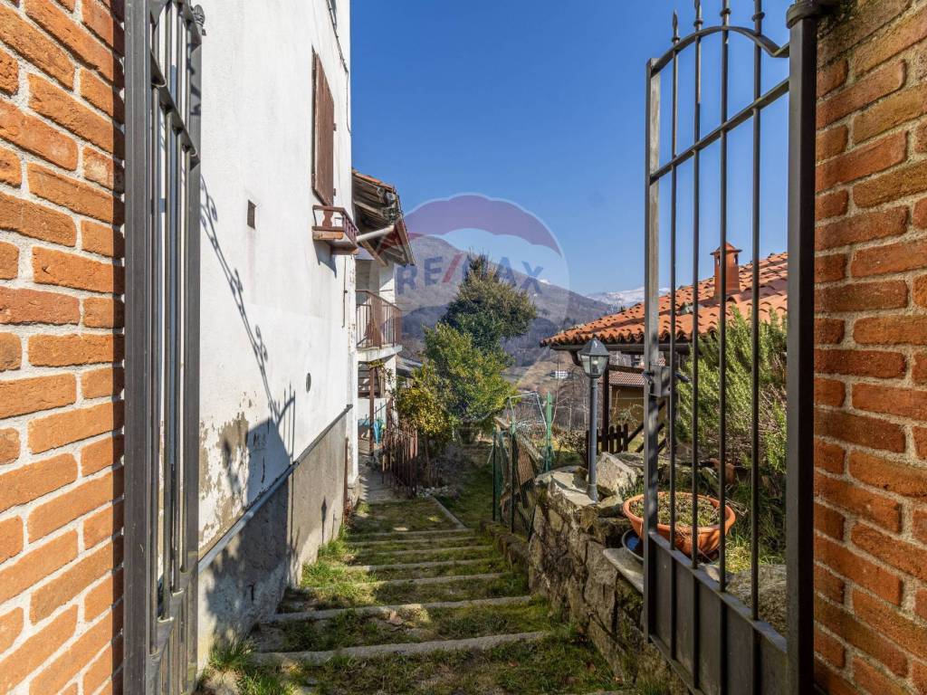 Rustico / casale a Biella in Strada Favaro di là, 61 - Foto 4