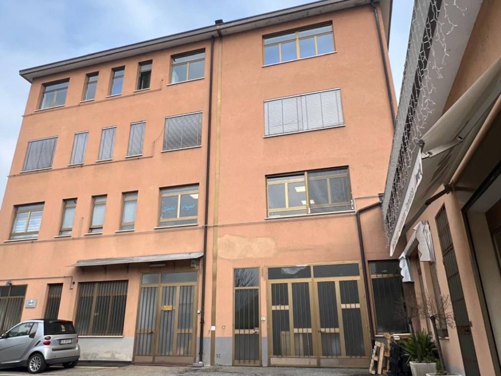Immobile a Torino in Via Sandro Botticelli, 151 - Foto 2