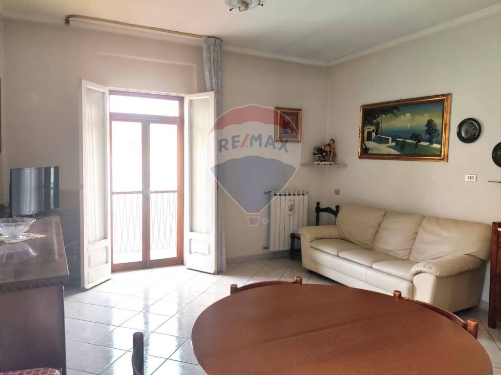 Appartamento a Mattinata in Via Giuseppe Di Vittorio - Foto 5
