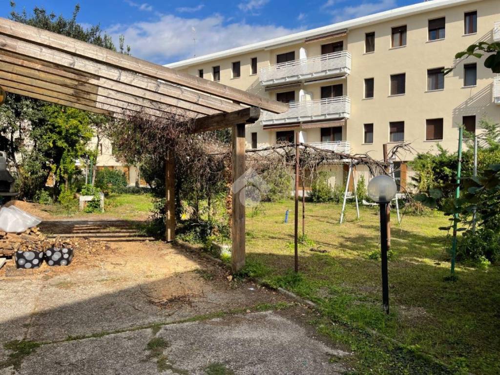 Casa indipendente a Venezia in Via delle Cave, 9 - Foto 2