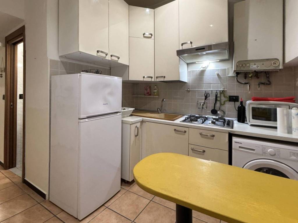 Appartamento a Genova in Via Redipuglia, 21 - Foto 4