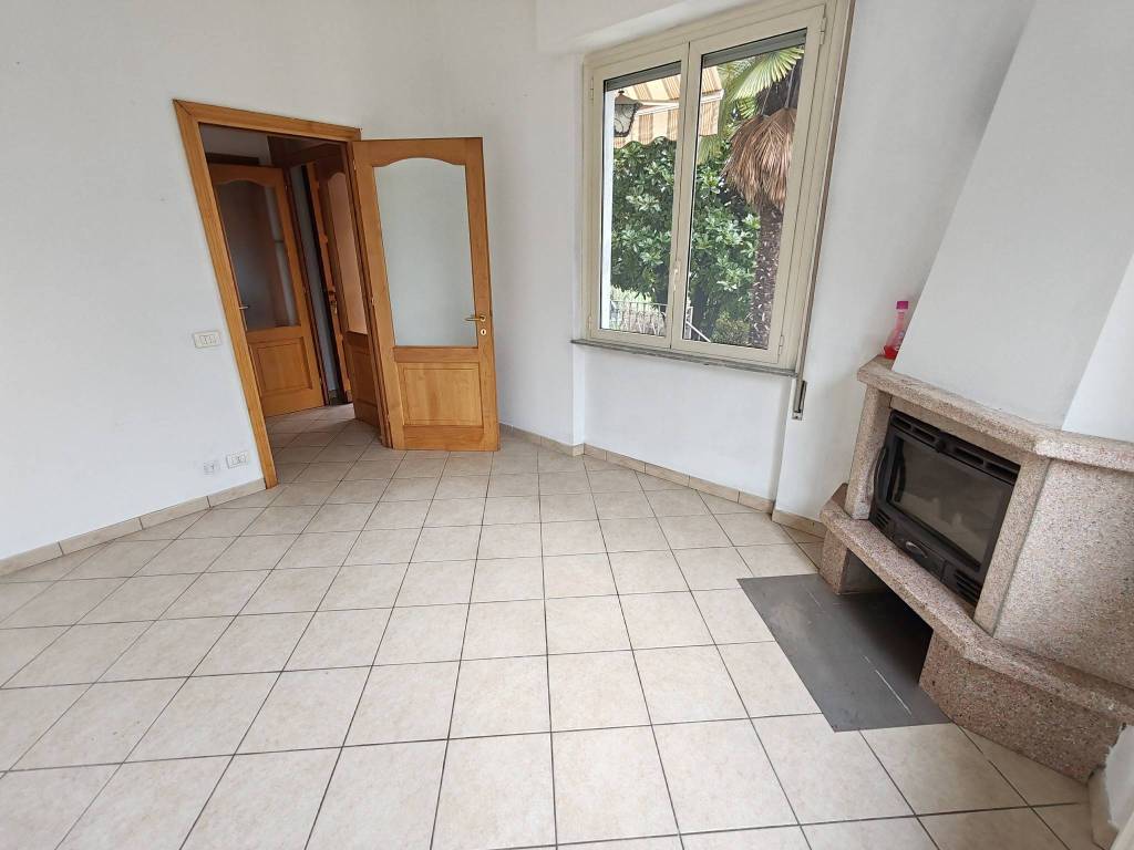 Appartamento a Baveno in Via Oltrefiume - Foto 3