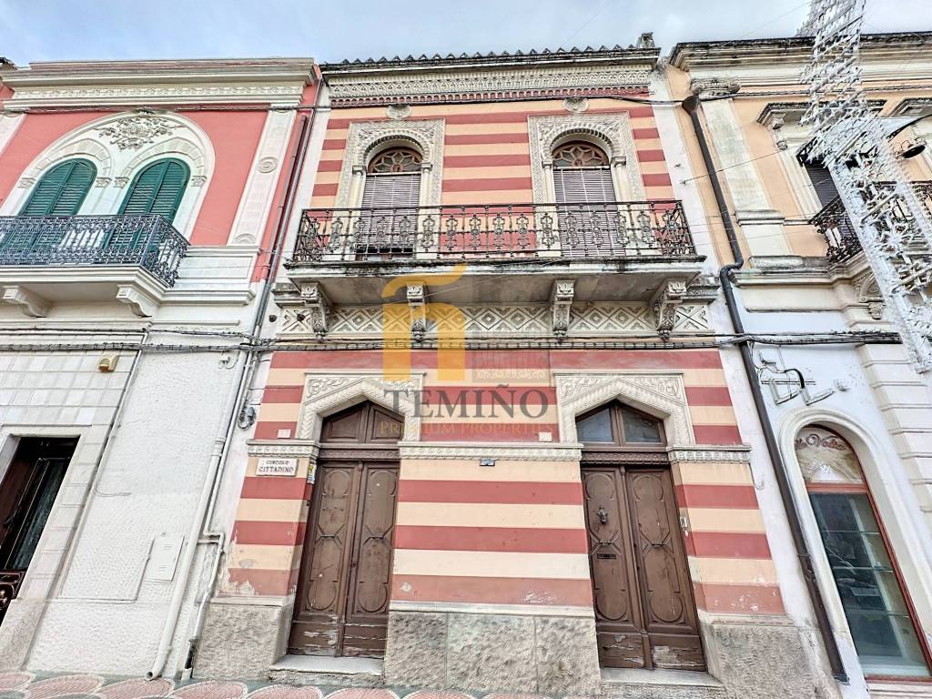 Palazzo / stabile a San pietro vernotico in Via Brindisi, 37 - Foto 2