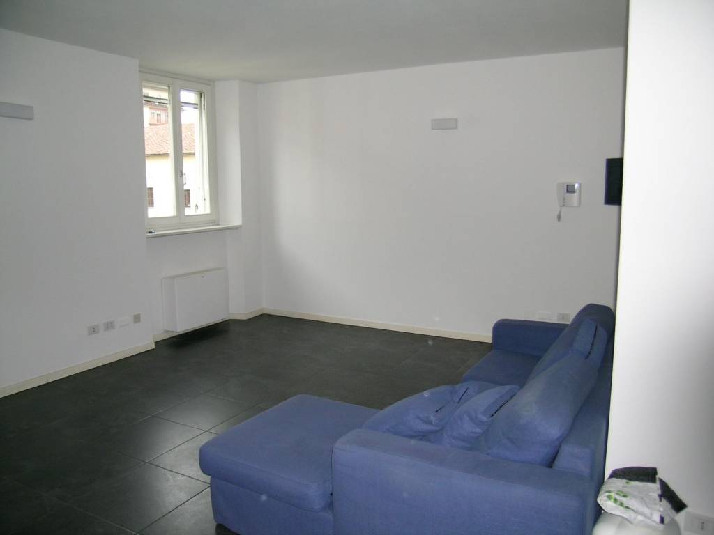 Appartamento a Novara in Via Silvio Pellico - Foto 2