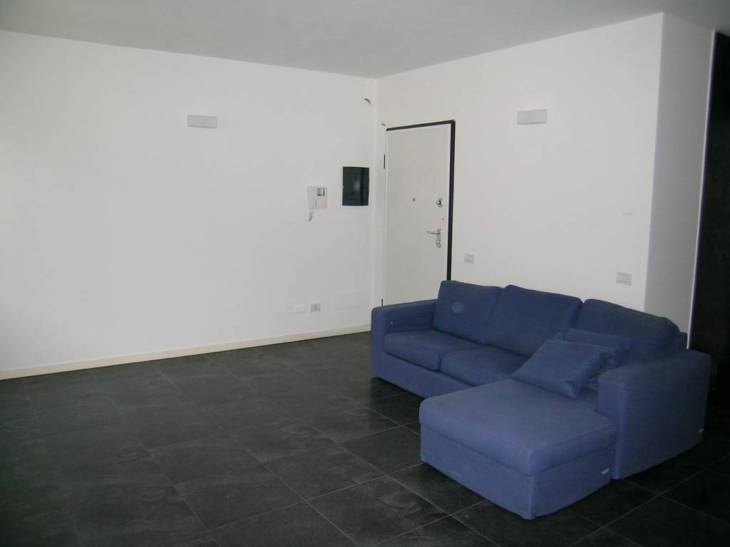 Appartamento a Novara in Via Silvio Pellico - Foto 3