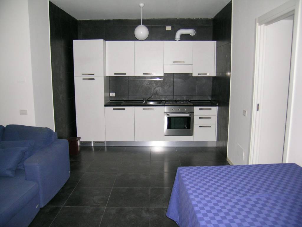 Appartamento a Novara in Via Silvio Pellico - Foto 4