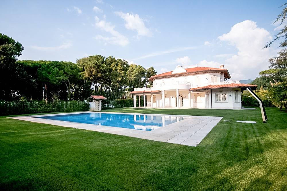 Villa a Forte dei marmi in Via Francesco Ferrucci, 26 - Foto 4