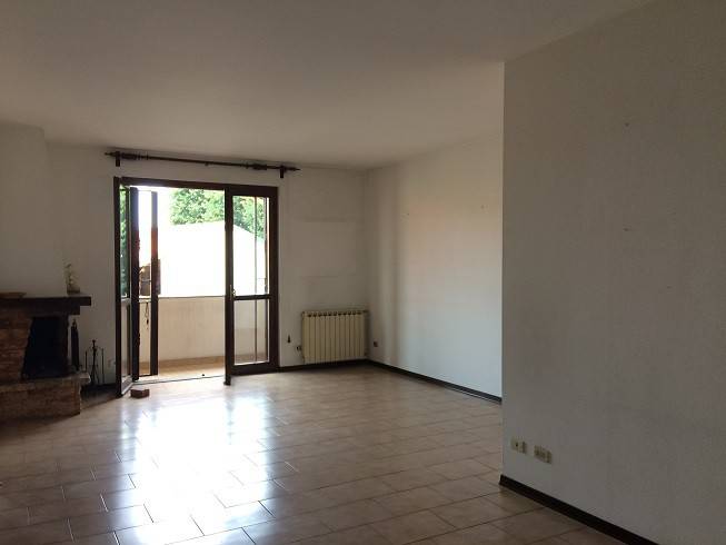 Appartamento a Sant'angelo lodigiano in Via Madre Cabrini - Foto 4