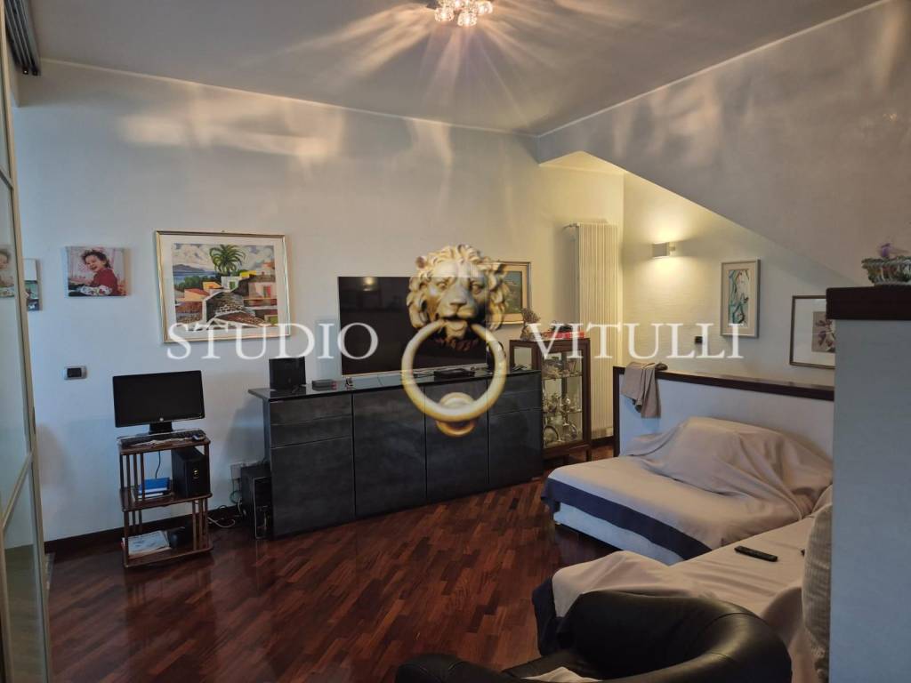 Villa a Bari in Corso Alcide De Gasperi, 376 - Foto 4