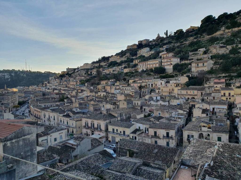 Villa a Modica in Corso Giuseppe Garibaldi, 89 - Foto 3
